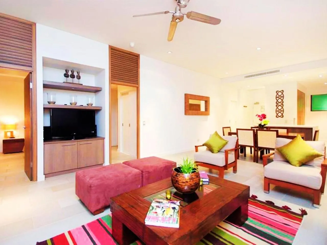 Temple 121 Modern Spacious Palm Cove 2 Brm 2 Bth Resort Apartment With Courtyard